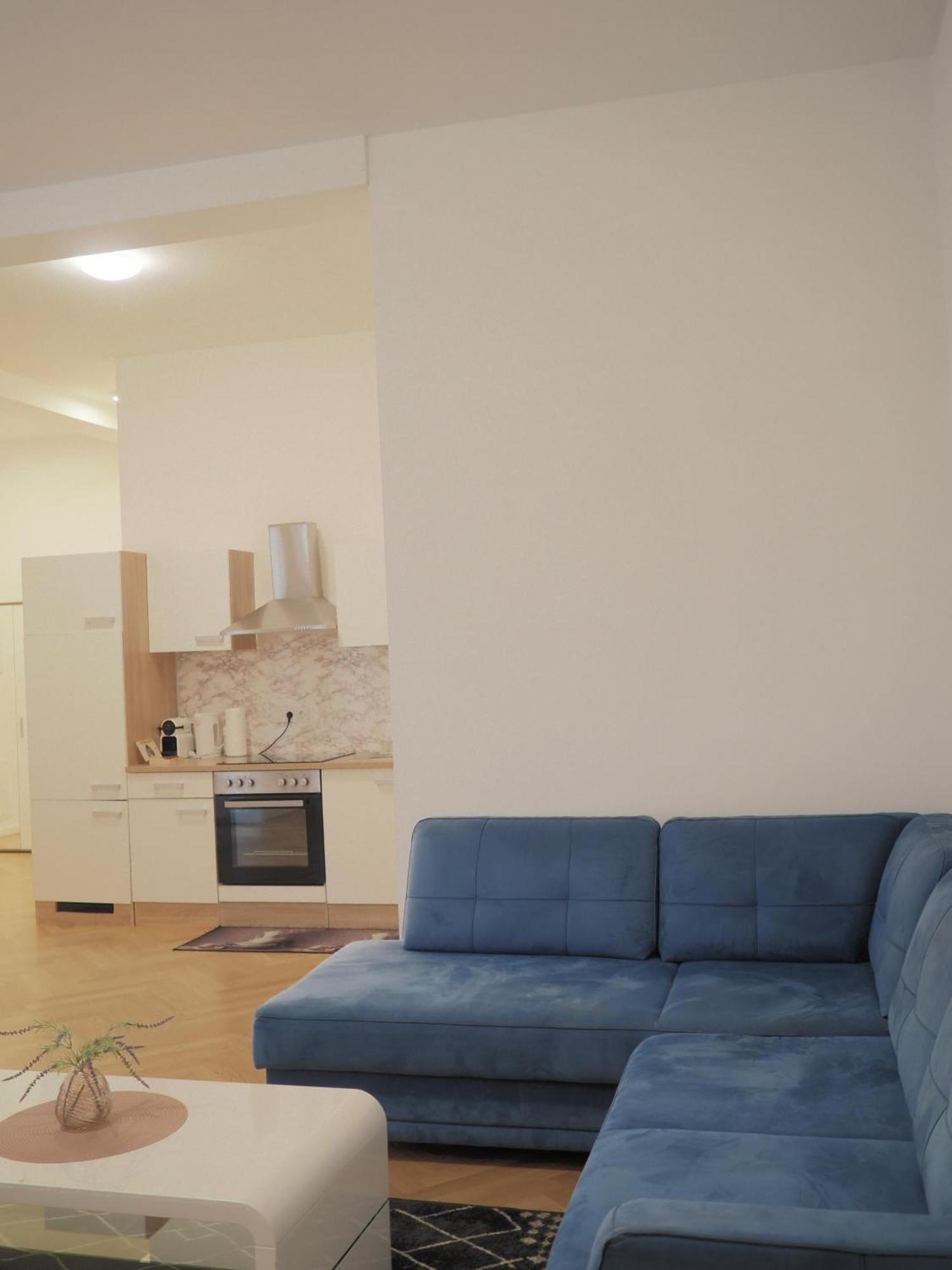 Home Sweet Home - Vienna Central Екстер'єр фото