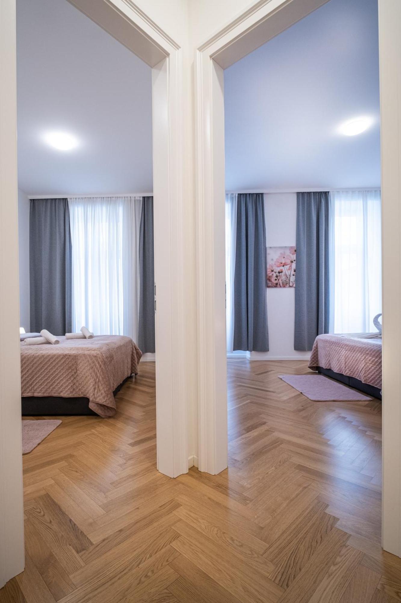 Home Sweet Home - Vienna Central Екстер'єр фото